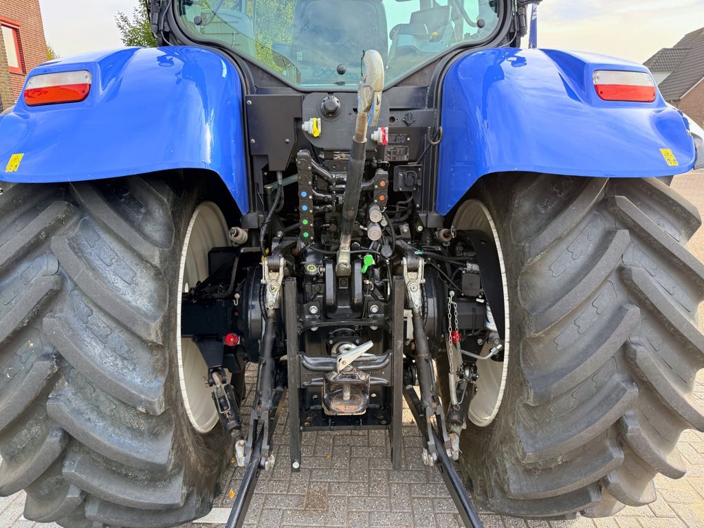 New Holland T7.210 PC T4B MY18