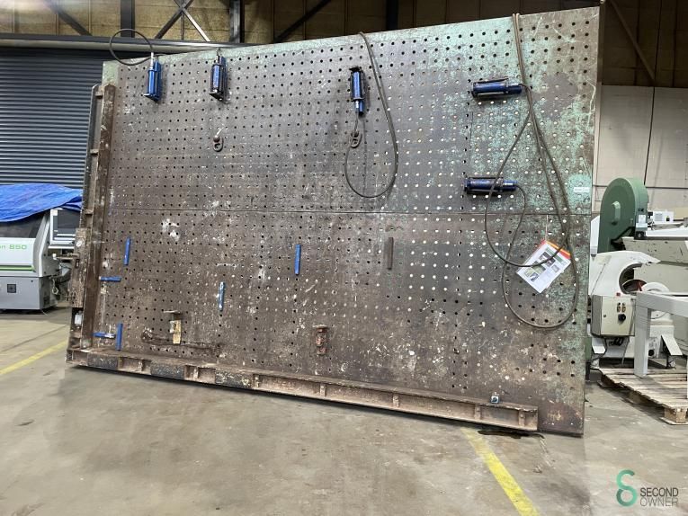Clamping benches Van Duin