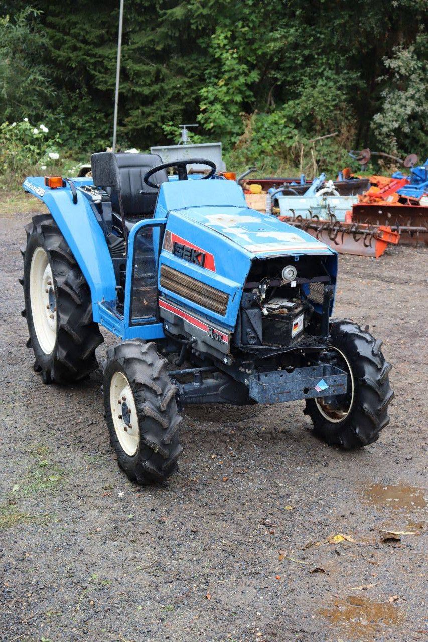 Minitraktor Iseki TA230F Diesel 23 PS