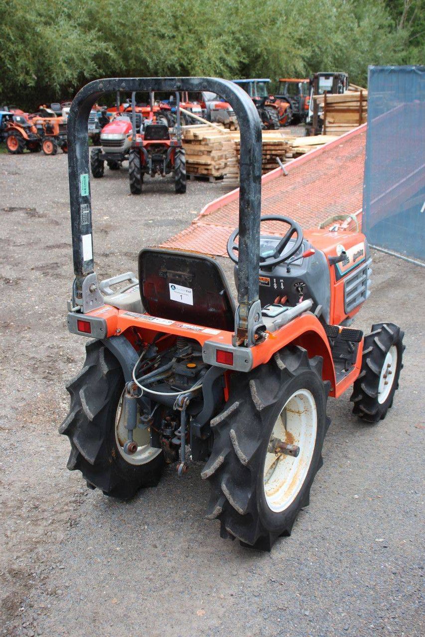Mini-Traktor Kubota GB15 Diesel 15 PS