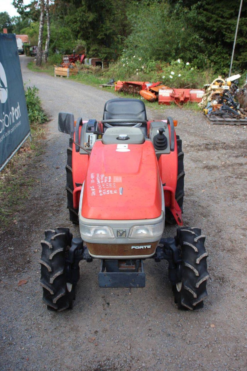 Kleintraktor Yanmar F-180 Diesel 18 PS