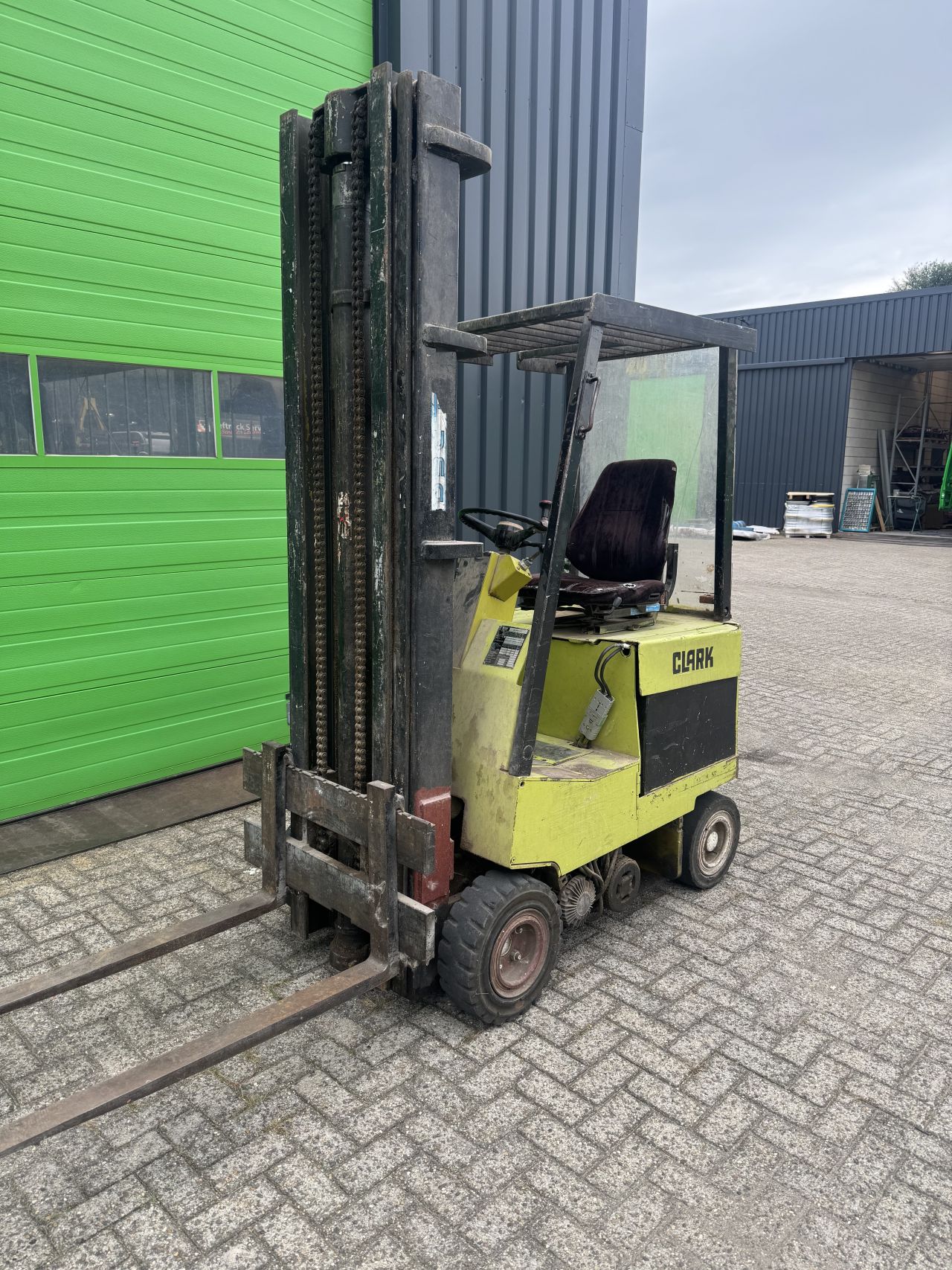 Clark elektrische heftruck, nette batterij, triplex mast