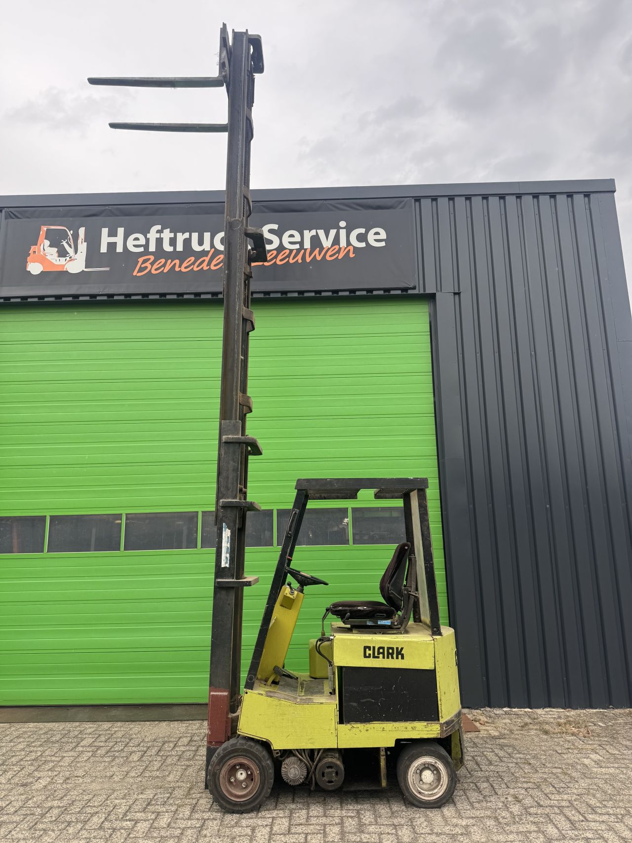 Clark elektrische heftruck, nette batterij, triplex mast