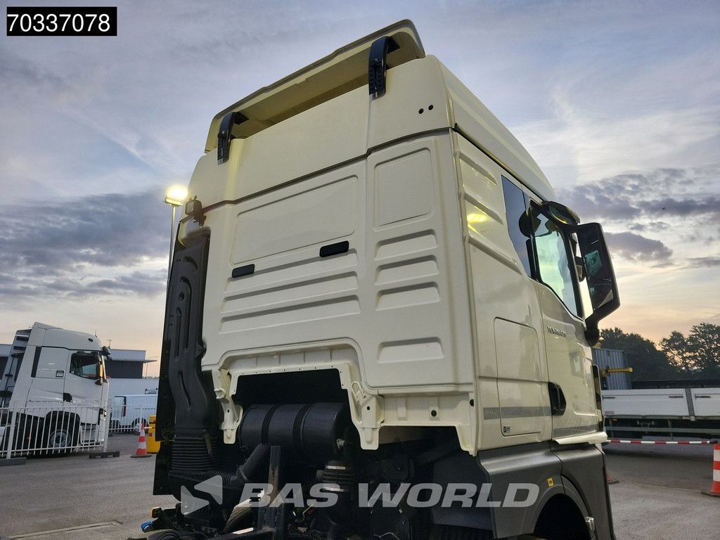 MAN TGX 26.460 6X2 Lift Axle Full Air Retarder Automatic Euro 6