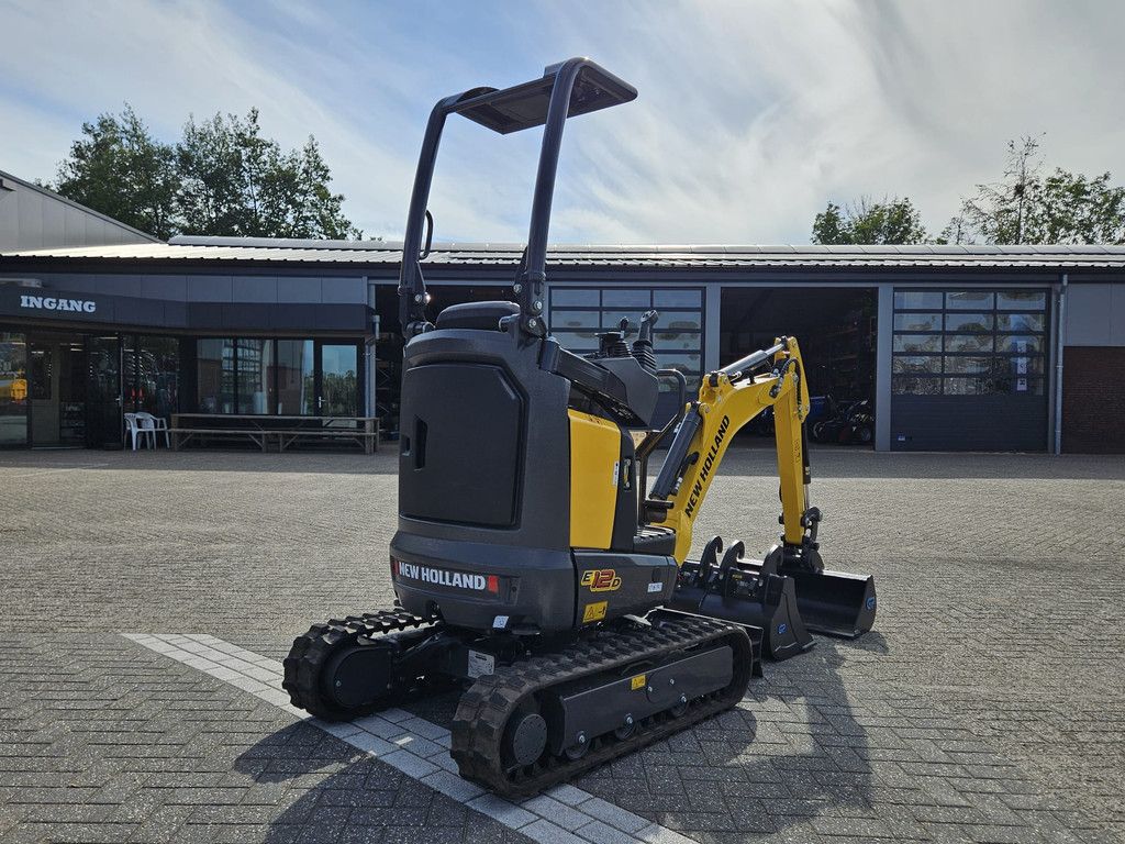 New Holland E12D Rops