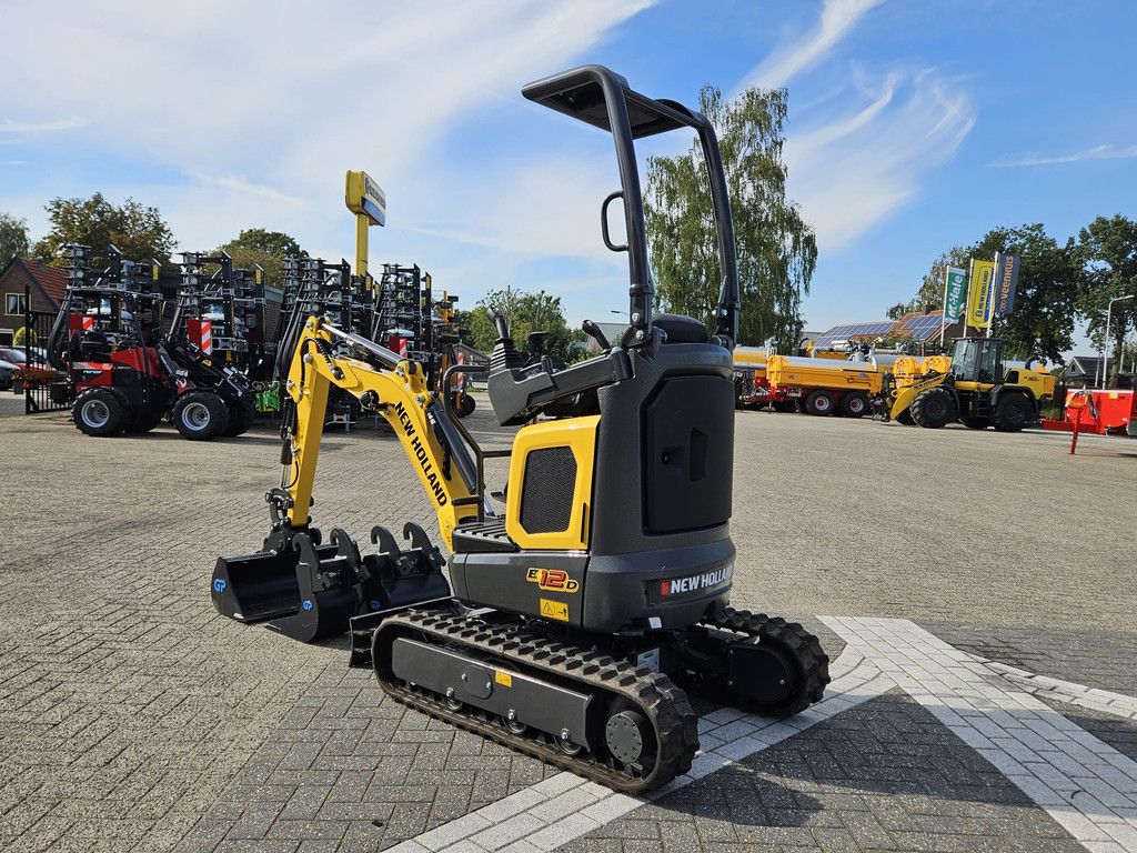 New Holland E12D Rops