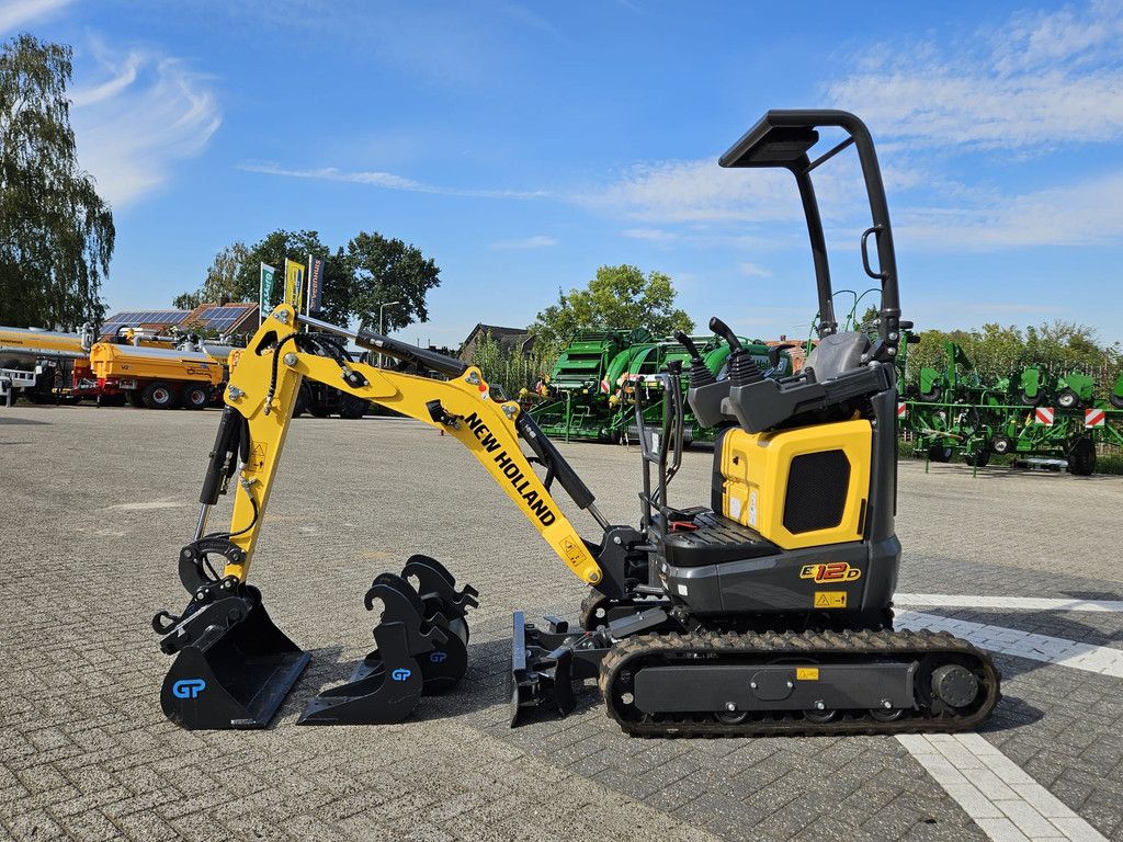 New Holland E12D Rops