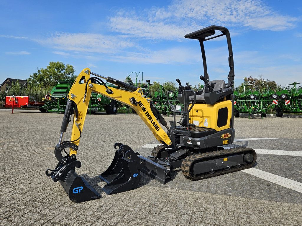 New Holland E12D Rops