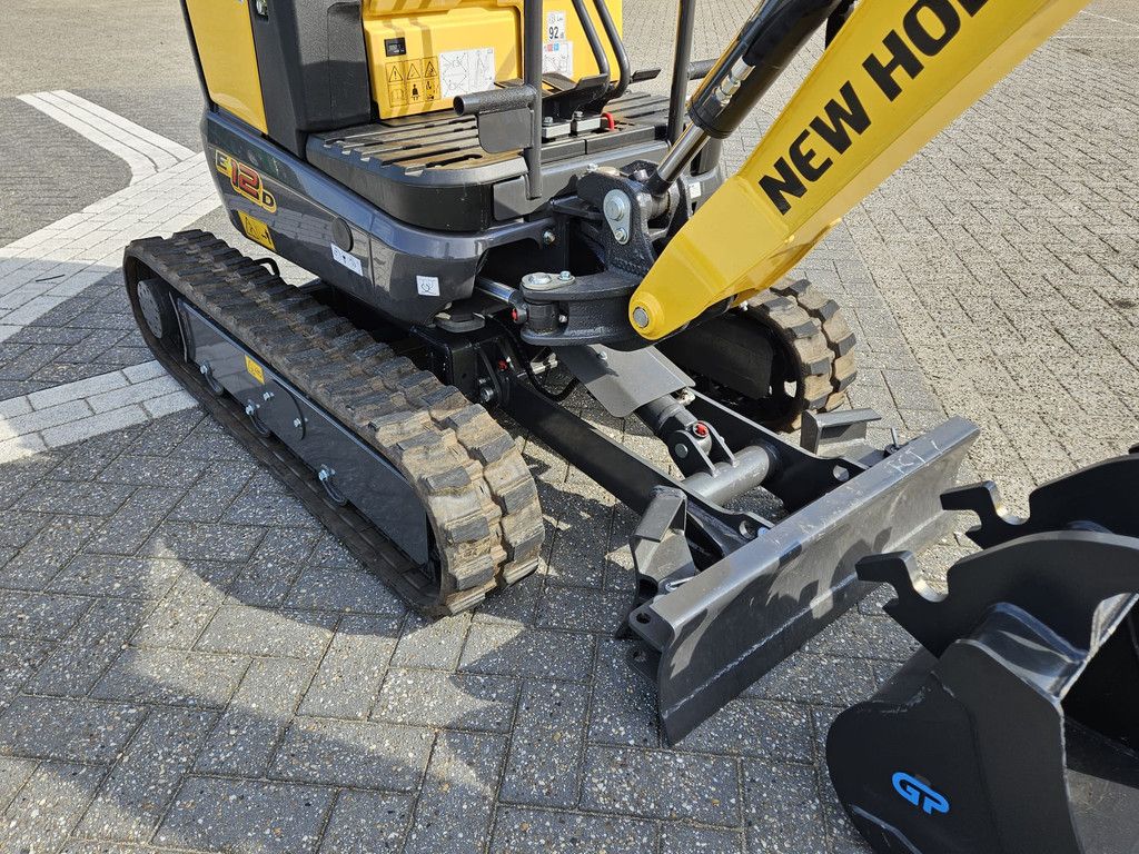 New Holland E12D Rops