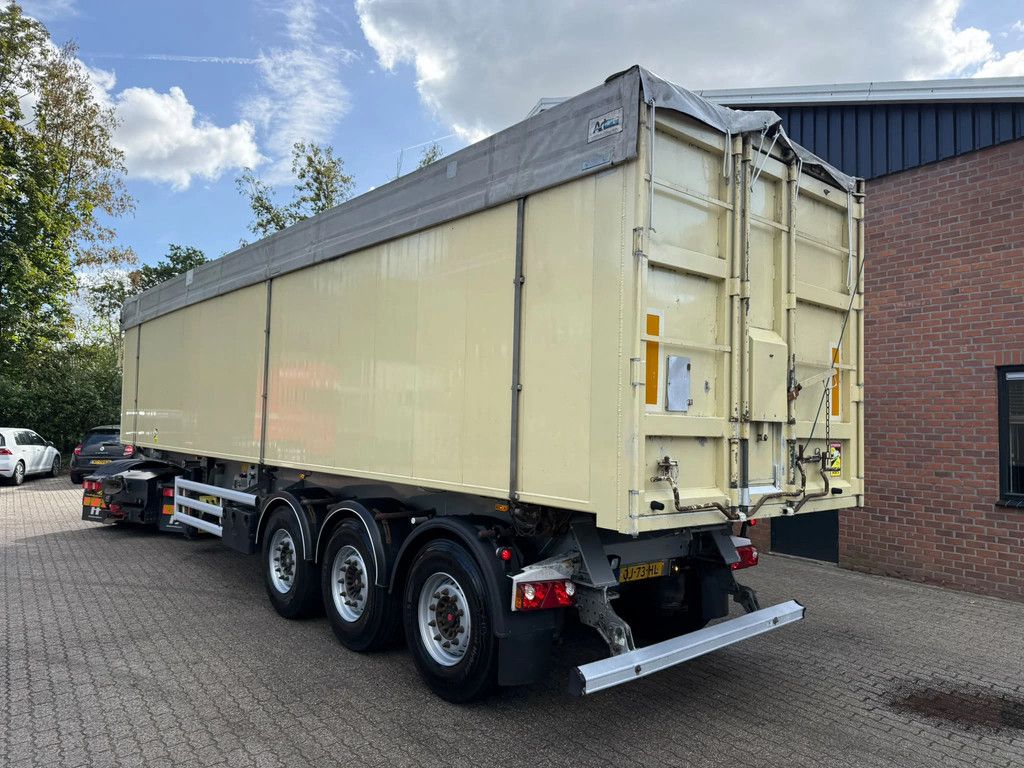 Stas SA339K SA339K 58m3 Vol-Alu 24V Self Support NL Trailer