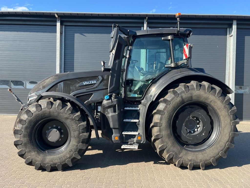 Valtra Q285 WG3238