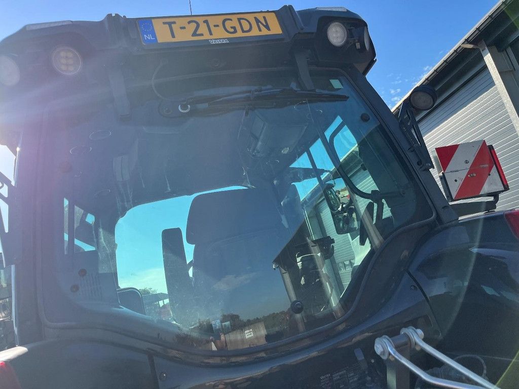 Valtra Q285 WG3238