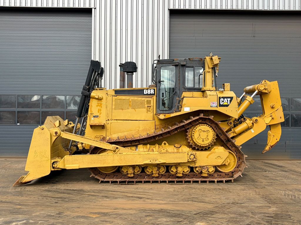 Caterpillar D8R