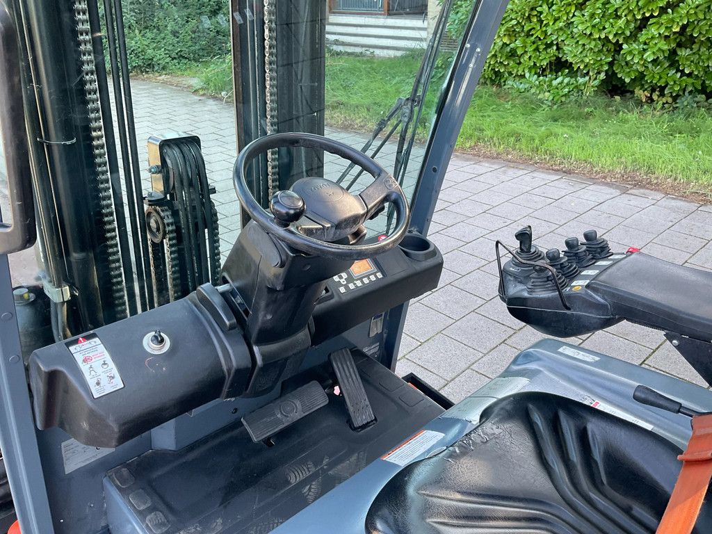Toyota 8FBMKT25 2500KG 5.00METER HEFTRUCK