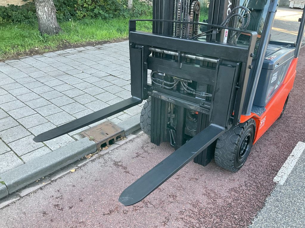 Toyota 8FBMKT25 2500KG 5.00METER HEFTRUCK