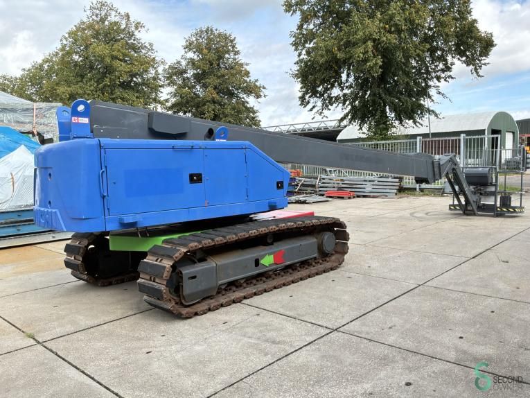 Telescopic boom lift Aichi SR21AJ 2004