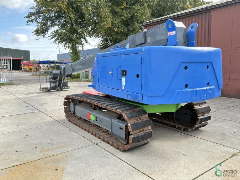 Telescopic boom lift Aichi SR21AJ 2004