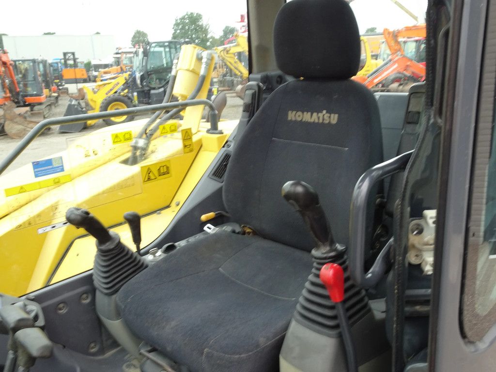 Komatsu PC88MR-8 PC88MR