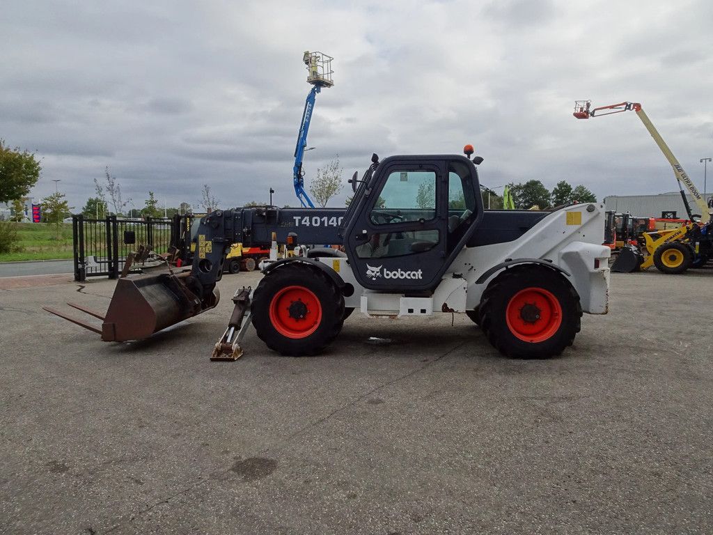 Bobcat T40-140 T40-140