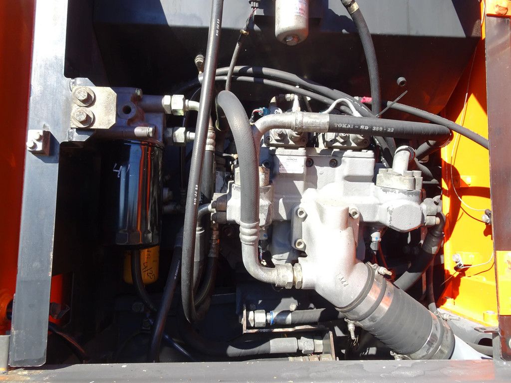 Hitachi ZX210W-3