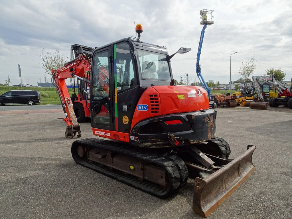 Kubota KX080-4
