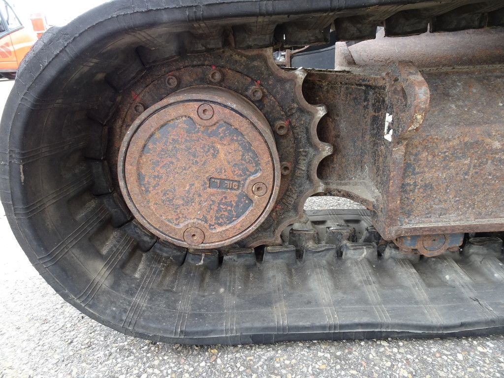 Kubota KX080-4