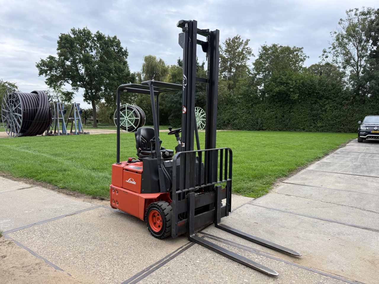 NIEUWSTAAT! Linde 1.2 tonner elektrische heftruck 1900uur!!