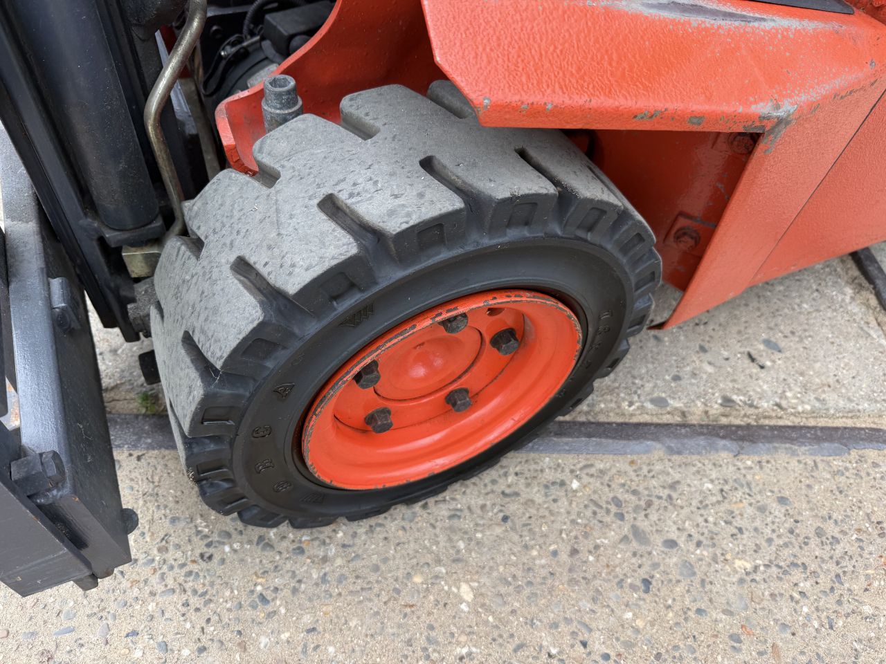 NIEUWSTAAT! Linde 1.2 tonner elektrische heftruck 1900uur!!