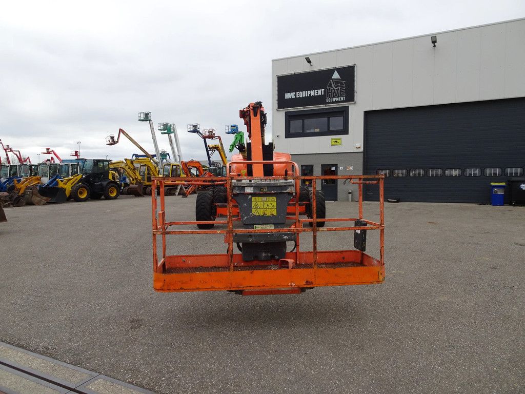 JLG 1250AJP