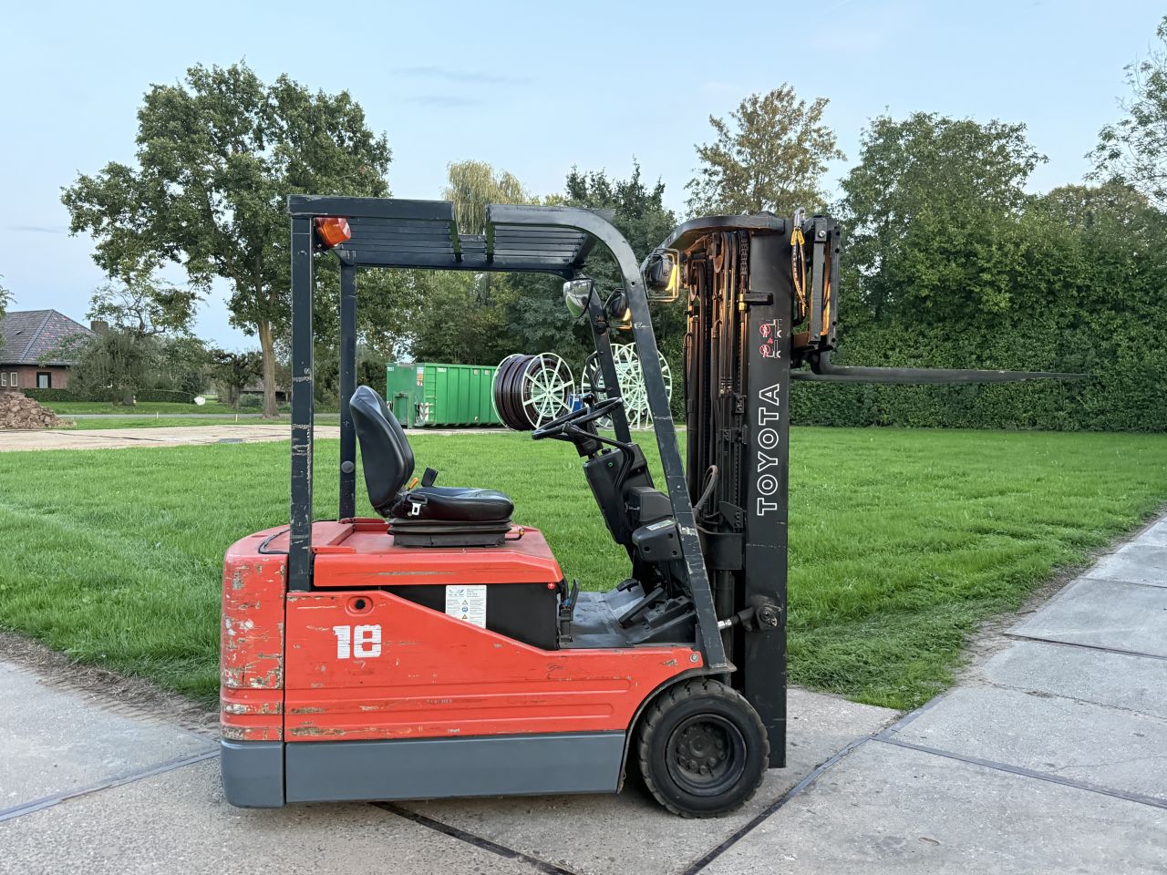 Toyota 1800KG triplo 470Cm Freelift Sideshift verlichting