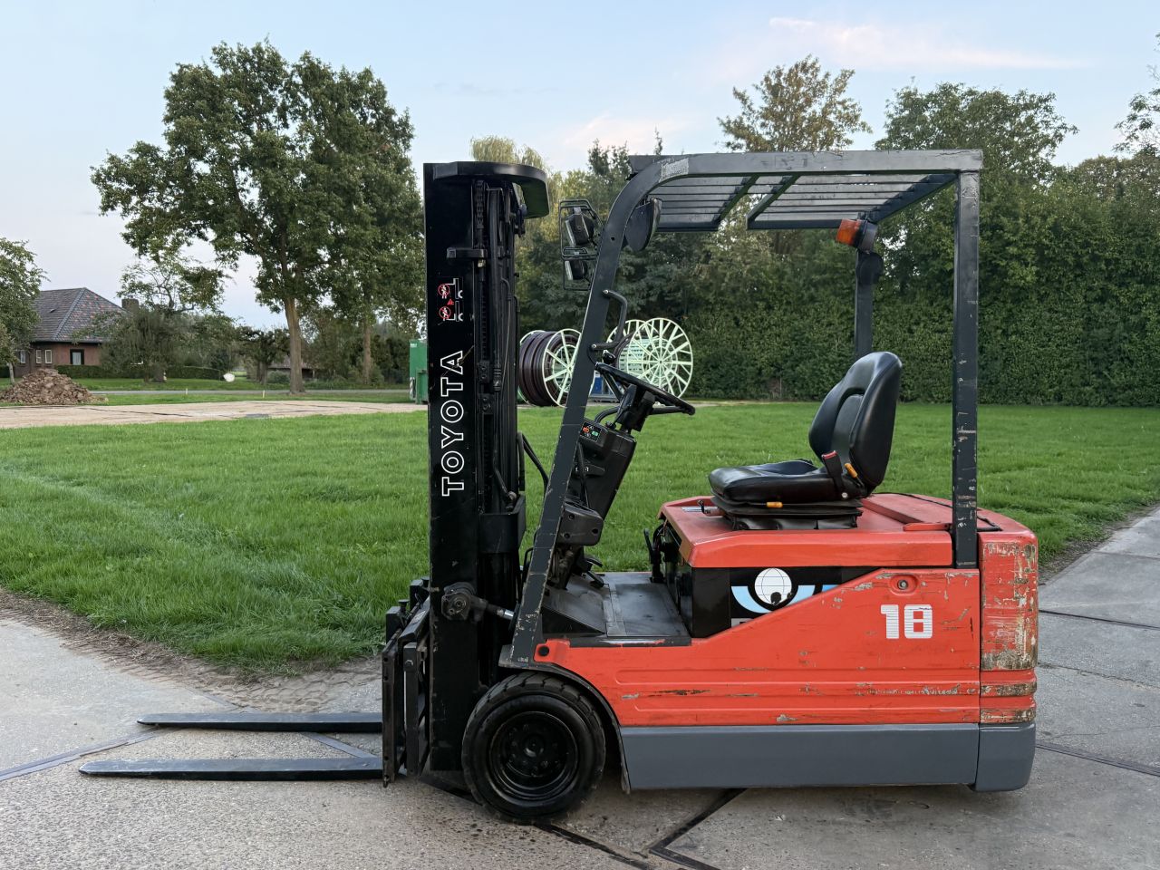 Toyota 1800KG triplo 470Cm Freelift Sideshift verlichting