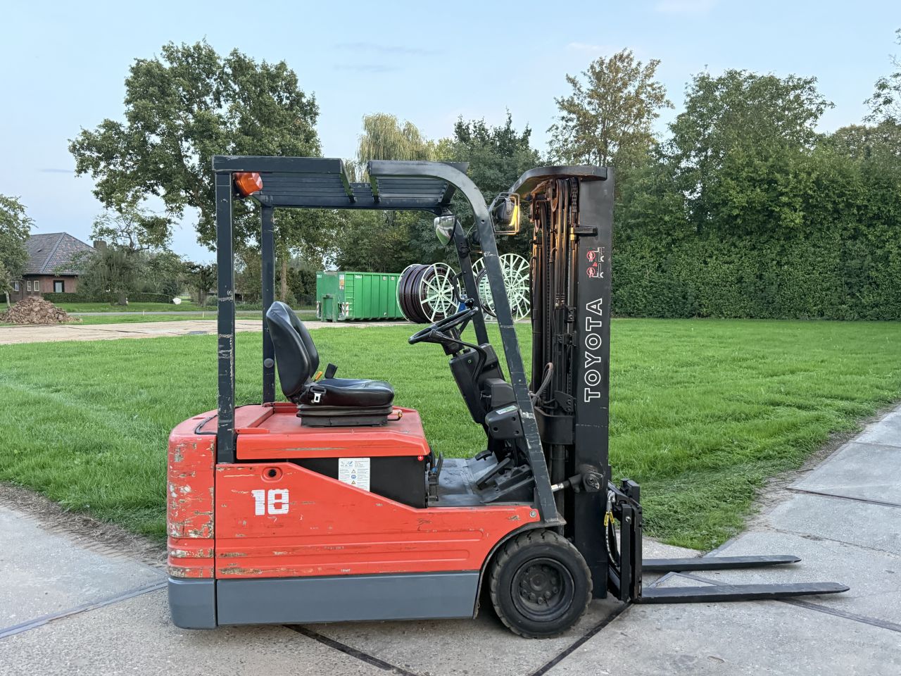 Toyota 1800KG triplo 470Cm Freelift Sideshift verlichting