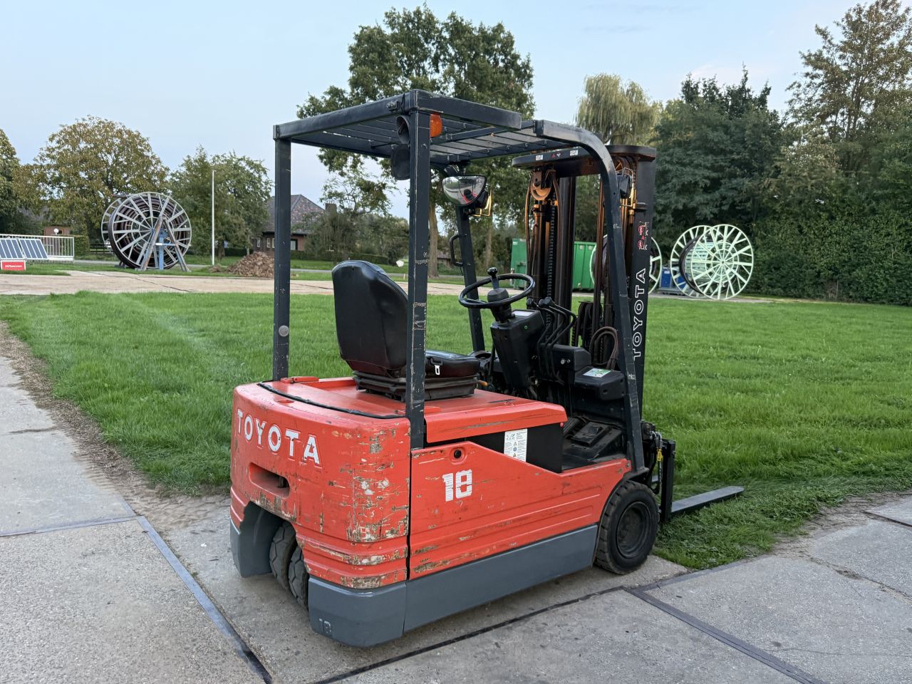 Toyota 1800KG triplo 470Cm Freelift Sideshift verlichting