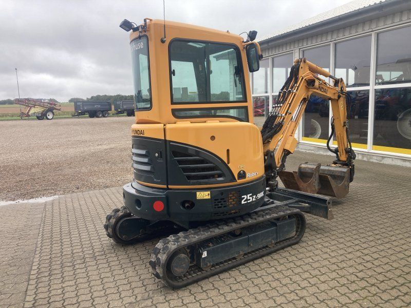Hyundai 25Z9AK