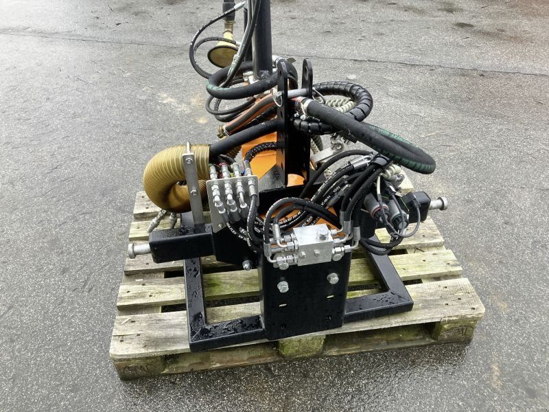 Kugelmann GIEßARM HYDRAULISCH