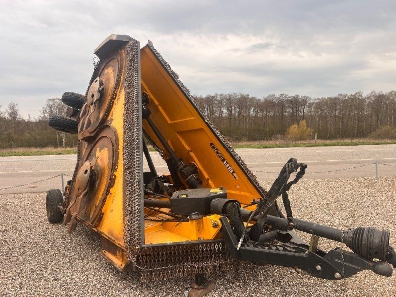 McConnel SR620