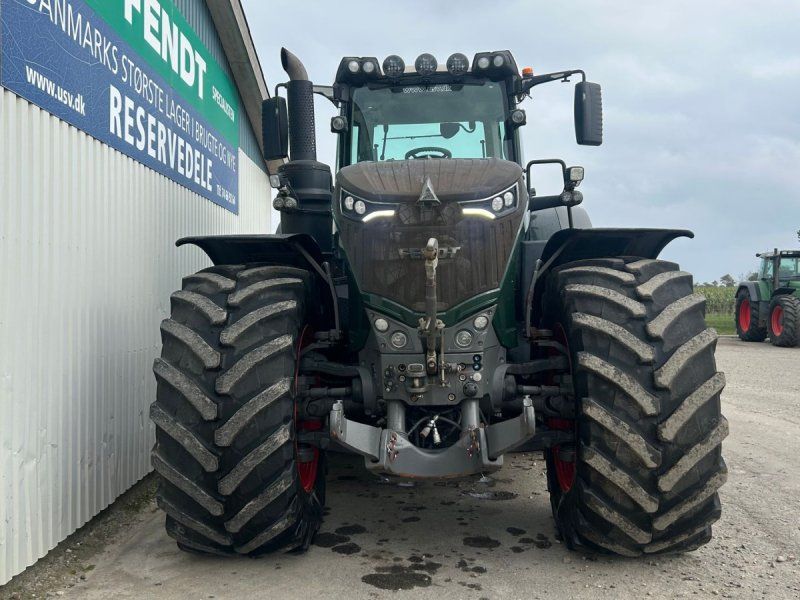 Fendt 1046 Vario S4 Profi Plus