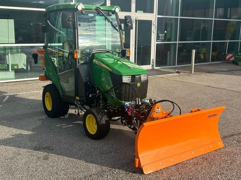 John Deere 1026R