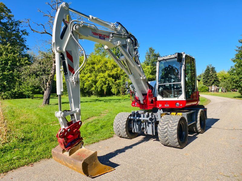 Takeuchi TB 395 W