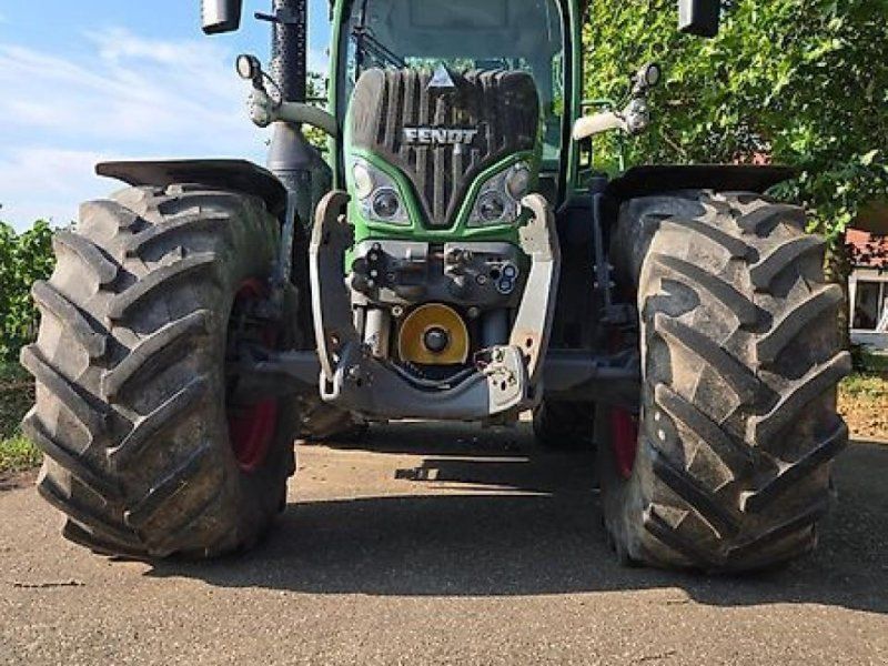 Fendt 724 vario scr profi plus