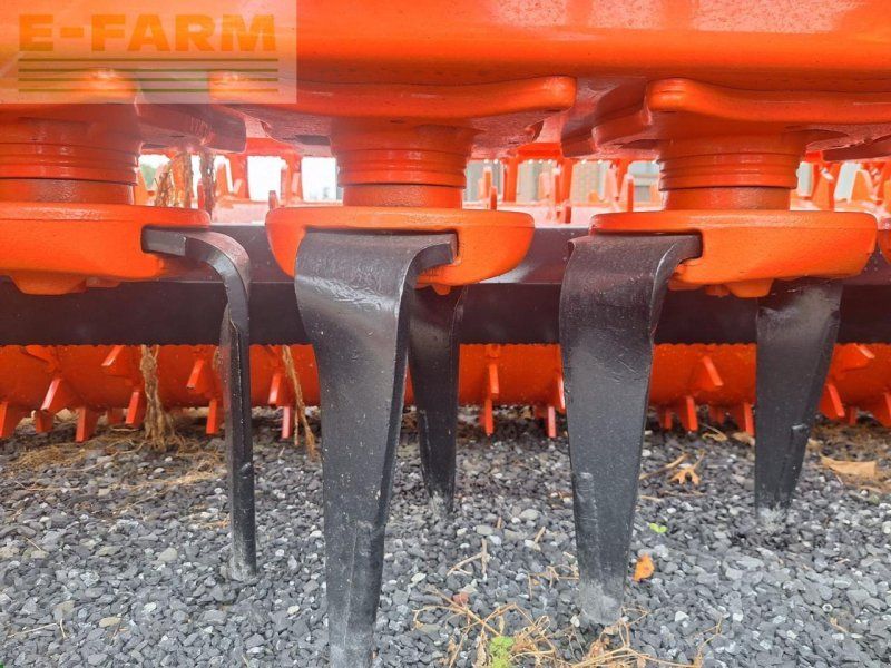 Kuhn HR3020