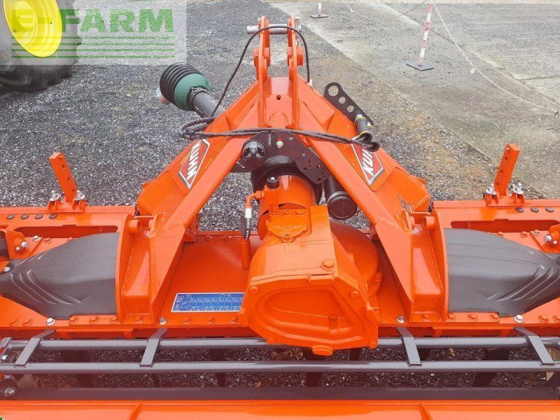 Kuhn HR3020