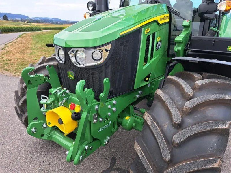 John Deere 6M125