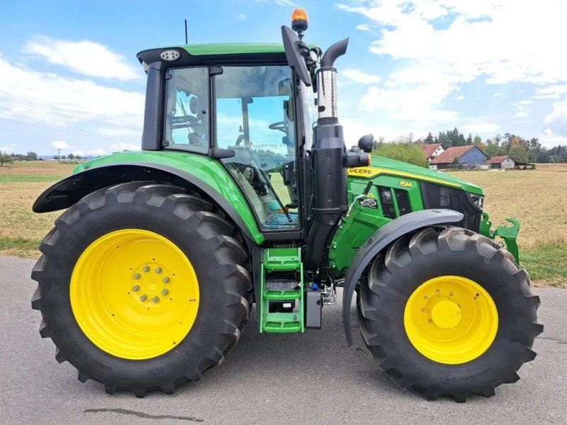 John Deere 6M125
