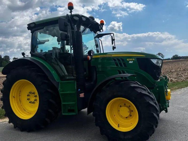 John Deere 6125R