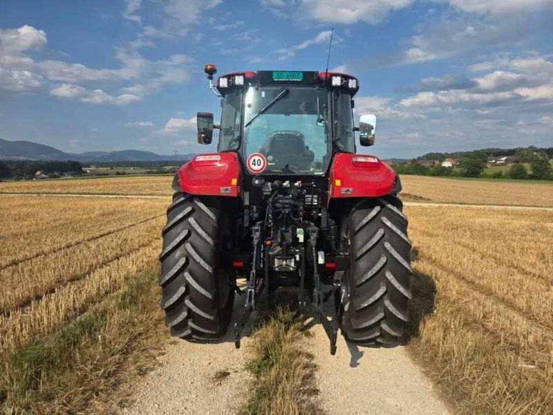 Case IH Farmall 120 M
