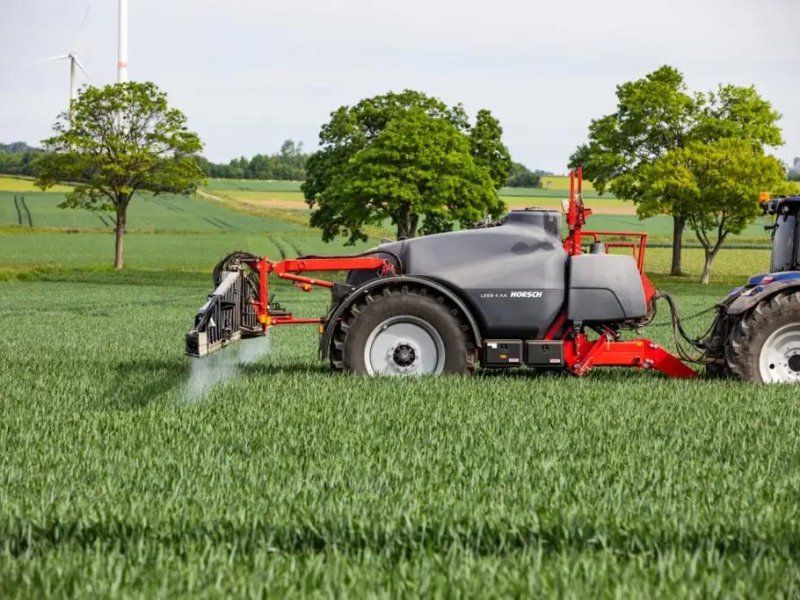 Horsch Leeb 4 AX