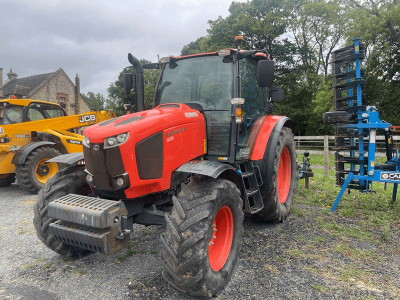 Kubota M135GX