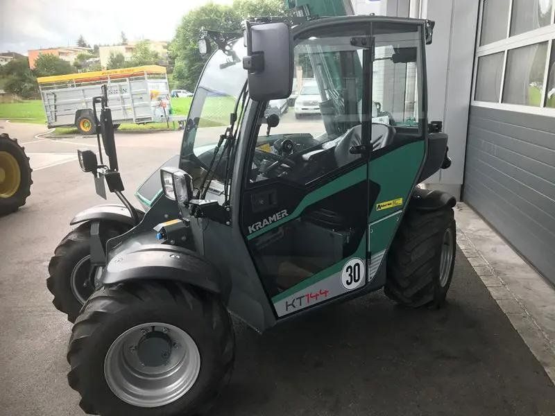 Kramer KT 144