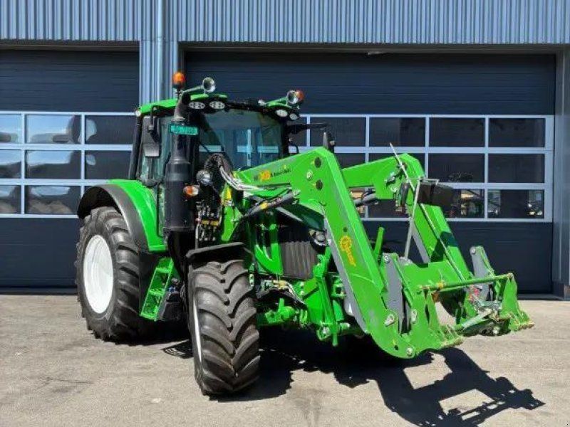 John Deere 6120 M